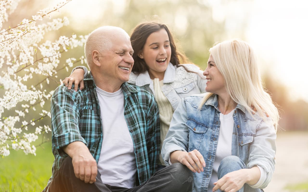 A family enjoying each others company before a LiveUp counseling appointment.